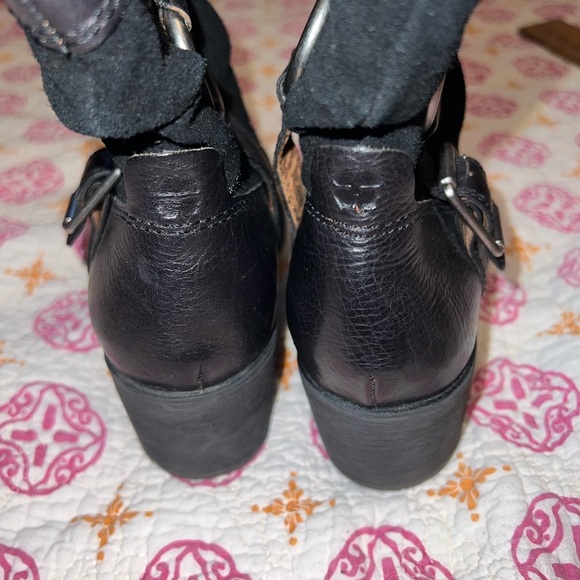 Lucky Brand leather & sude belted boots 8.5​ - Picture 10 of 14
